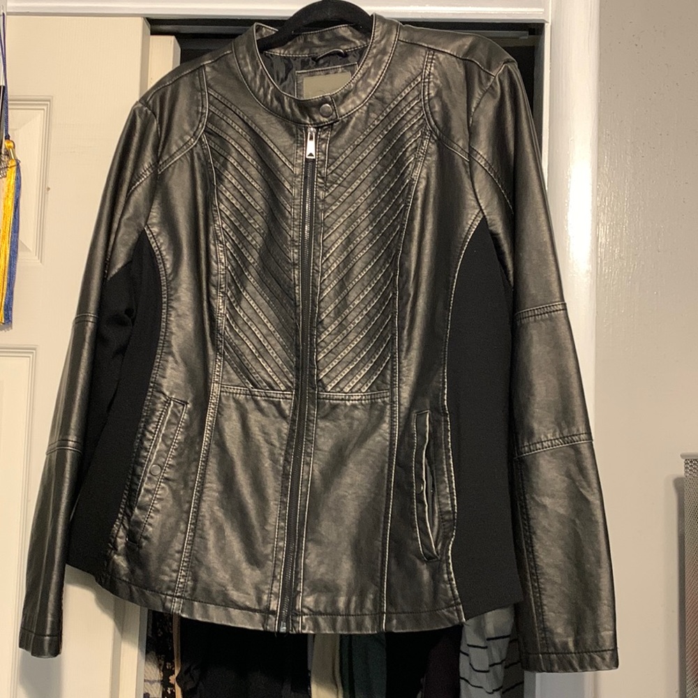 3x Maurice’s leather jacket